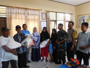Ringankan Korban Banjir, DPPKP Salurkan Bantuan