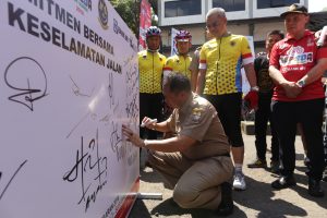 Touring Sepeda Mudik Lebaran, Sosialiasikan Keselamatan Berlalu Lintas