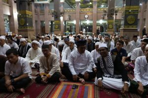 KEGIATAN SUBUH BERJAMAAH KEMBALI DIHADIRI OLEH WALI KOTA CIREBON