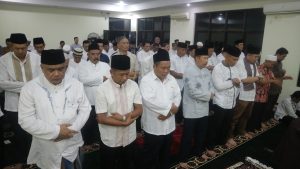 Tarawih Hari Pertama, Ini Pesan Wali Kota Cirebon untuk Jajarannya