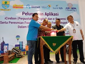 Aniyati; Perpustakaan Digital Tambah Wawasan Siswa dan Guru