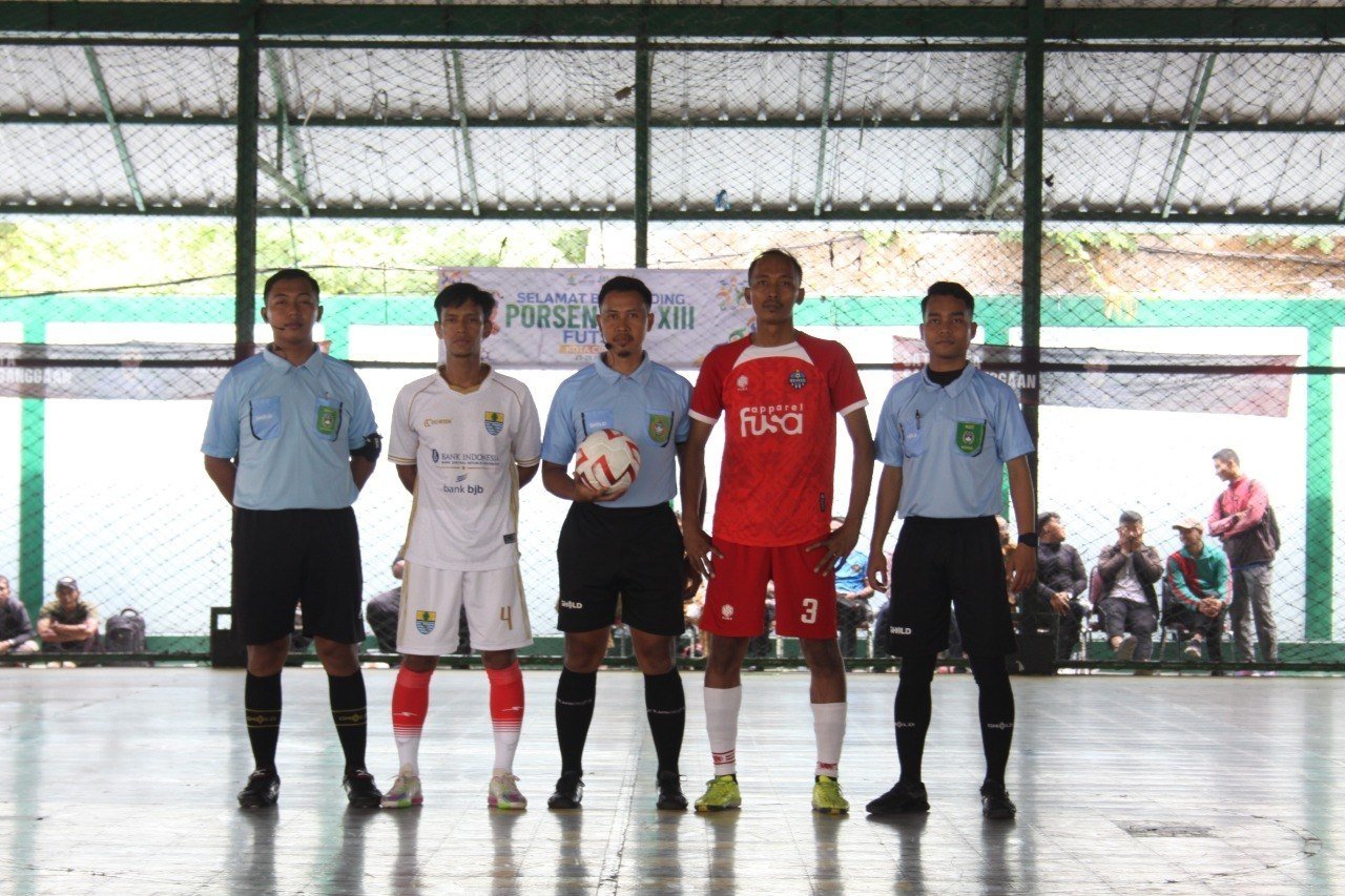 PORSENITAS XIII Cabang Olahraga Futsal Resmi Bergulir dalam Rangkaian Hari Jadi Cirebon ke-599